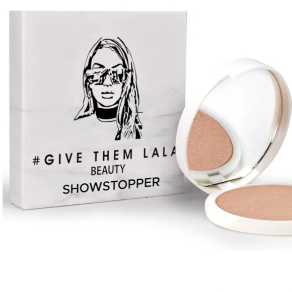 🩷 3/$15 Give Them LaLa Beauty SHOWSTOPPER Highlighter NIB - Picture 2 of 7